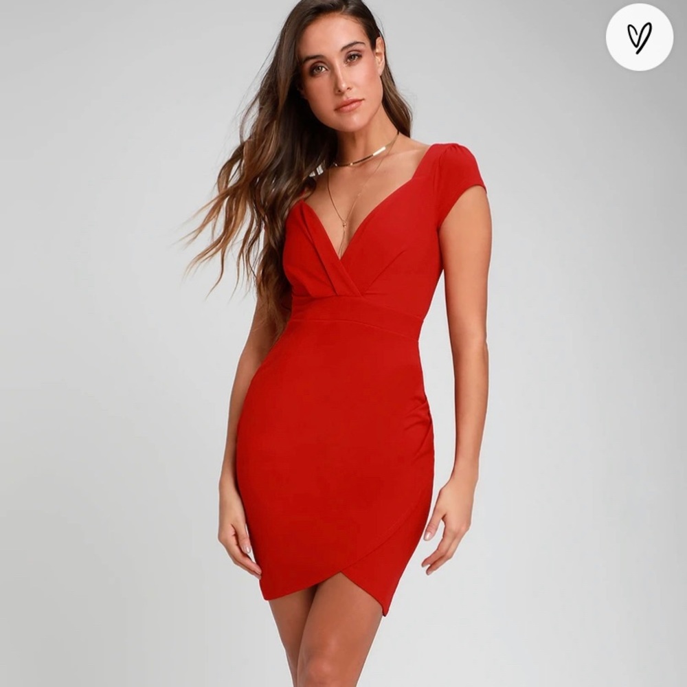 Lulu’s Romantic Endeavor Short Sleeve Bodycon Dress